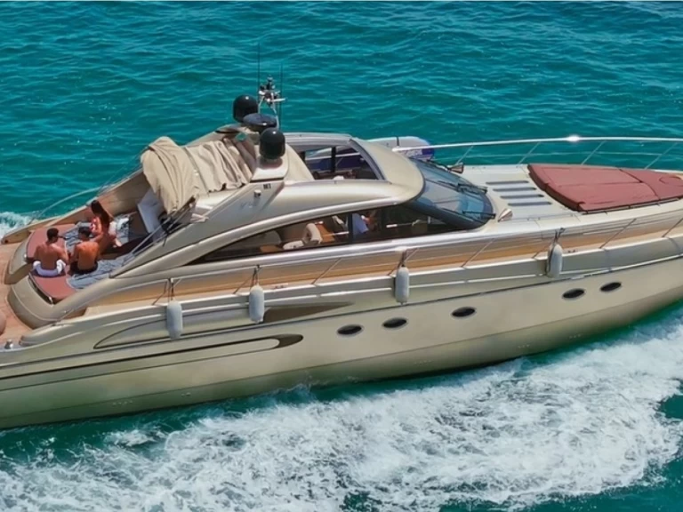 Charter a Princess Princess V65 in Vilamoura on Samboat