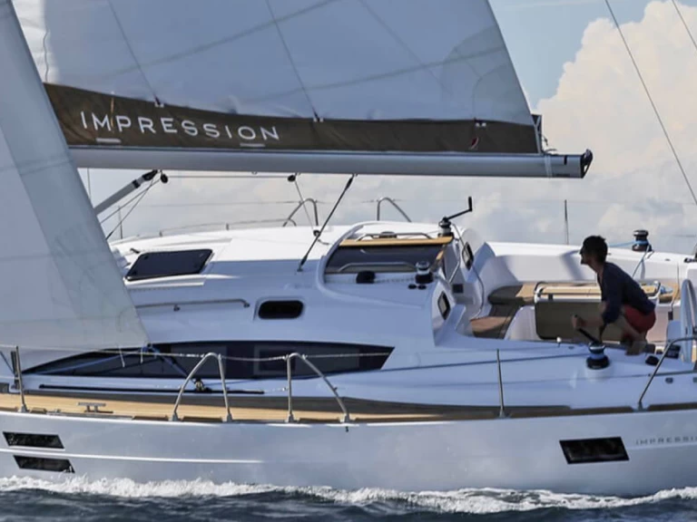 Hire Sailboat Elan with a boat licence