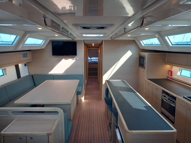 Yacht hire Biograd na Moru cheap D&D Kufner 56 - 5 cab