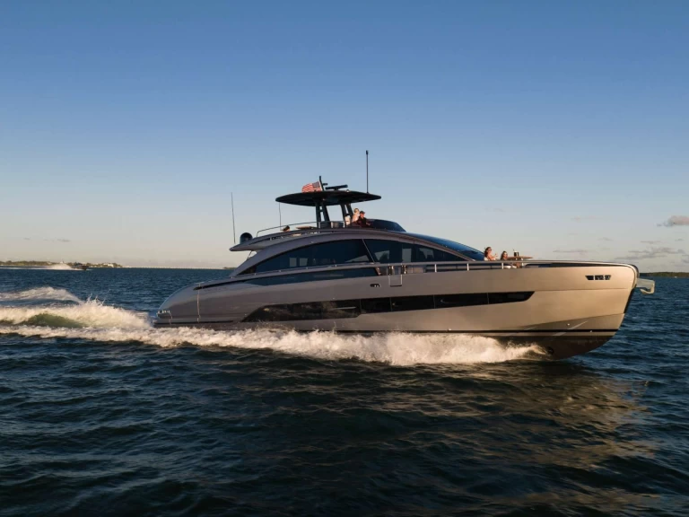 Yacht hire Miami cheap SERO