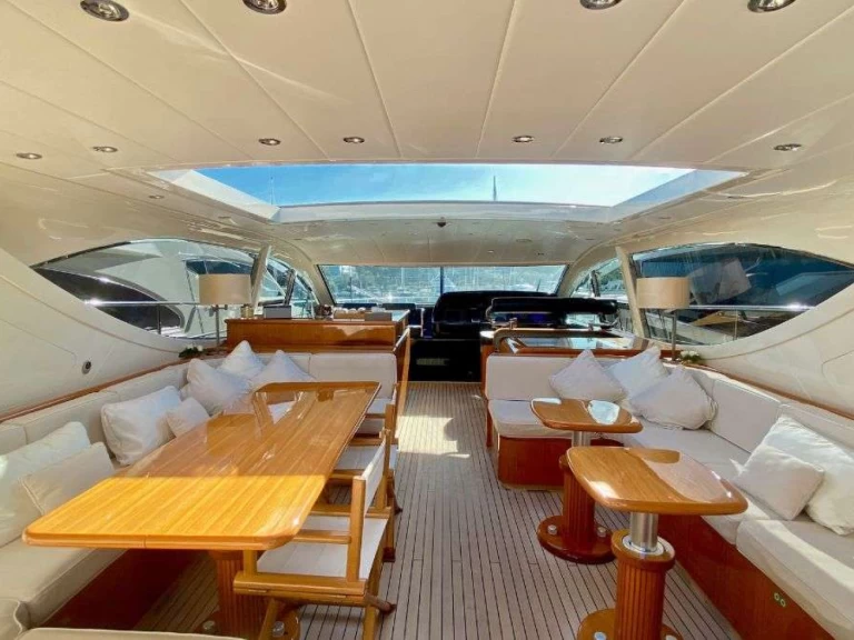 Luxury Yacht hire in Cannes - Leopard (Arno) Lady Splash 