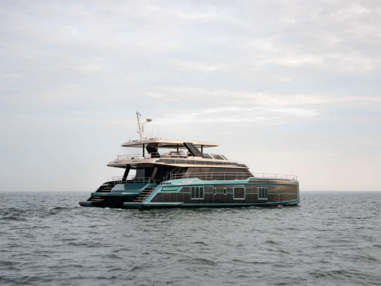 Luxury Yacht hire in Caribbean - Sunreef MATTEA