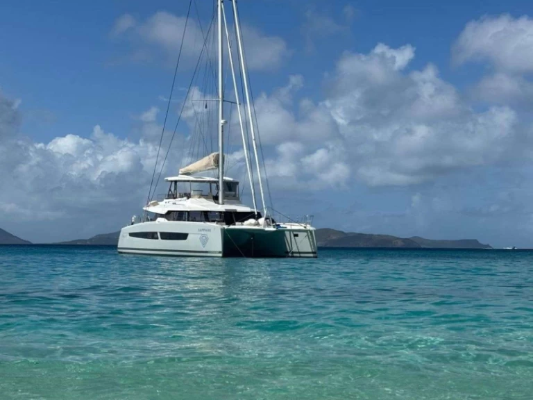 Charter a Fountaine Pajot Sapphire in British Virgin Islands (BVI) on Samboat