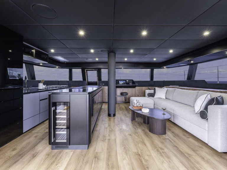 Luxury Yacht hire in Caribbean - Sunreef OYA