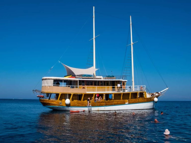 Hire Luxury Yacht with or without skipper  Custom Built Aluminum Cutter Croatia