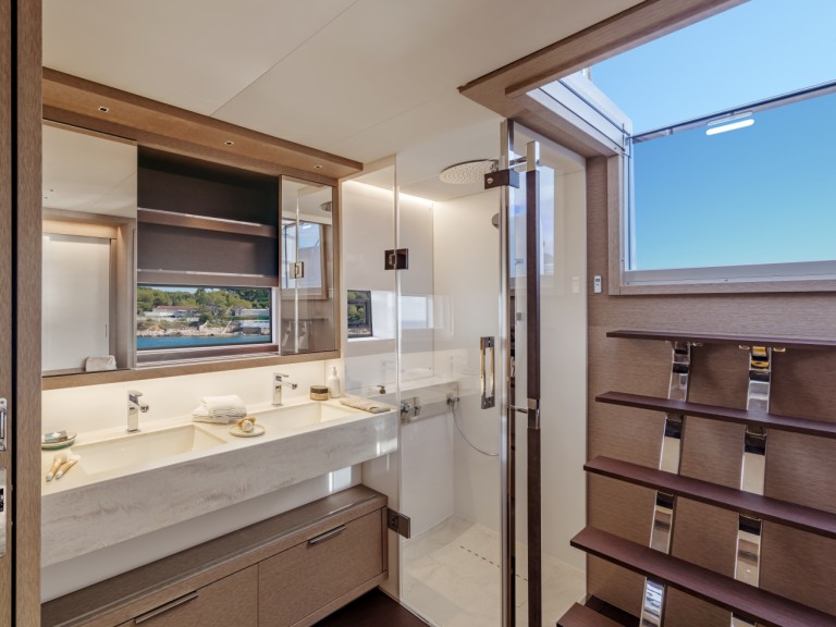 Hire Catamaran with or without skipper Lagoon Olbia