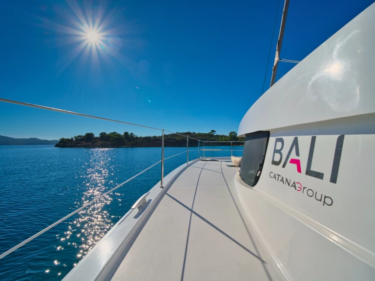 Yacht hire Gouvia cheap Bali Catsmart