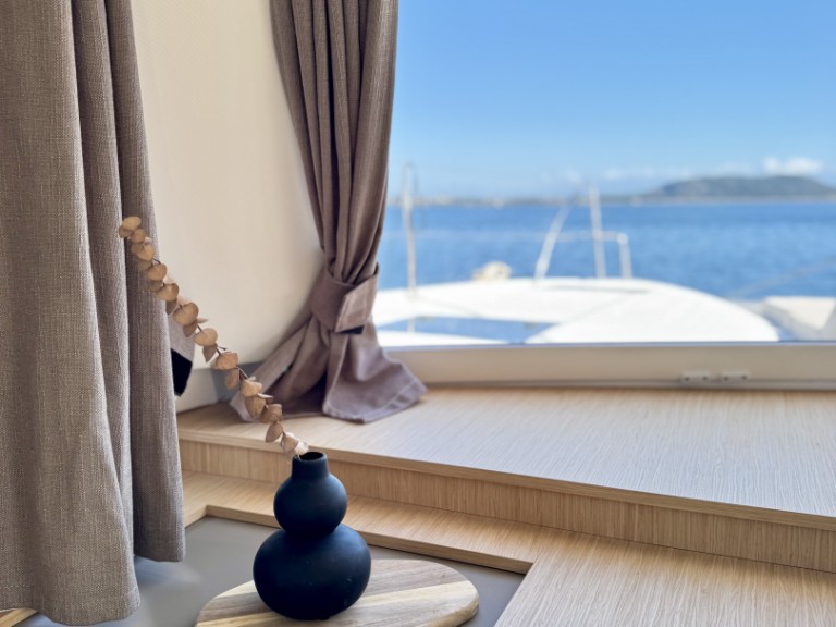 Yacht hire Préveza cheap Astrea 42