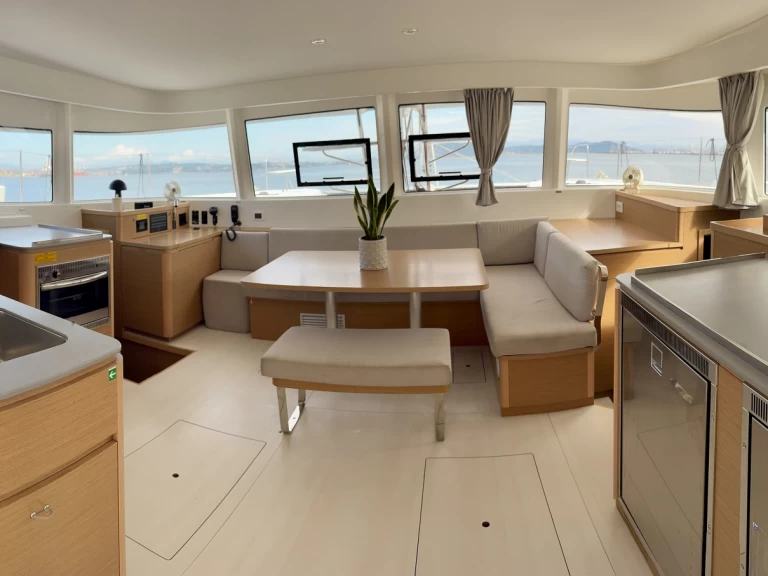 Catamaran hire in Préveza - Excess Excess 14