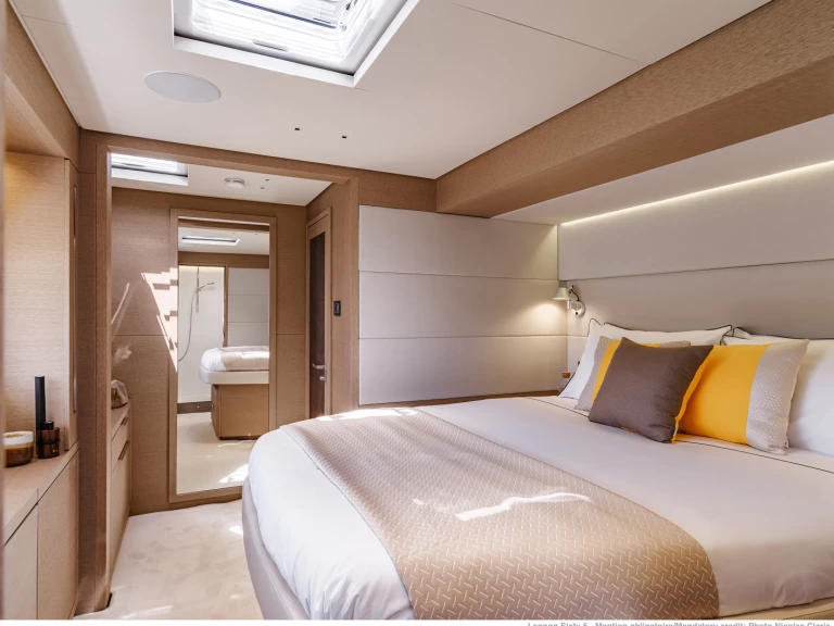 Yacht hire Capo d'Orlando cheap Lagoon Sixty 5 Owner's Version