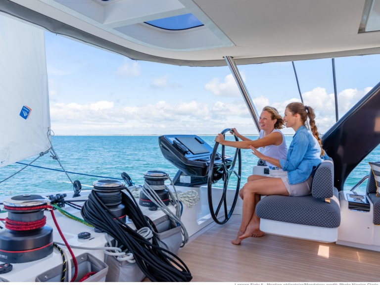 Charter a Lagoon Lagoon Sixty 5 Owner's Version in Capo d'Orlando on Samboat