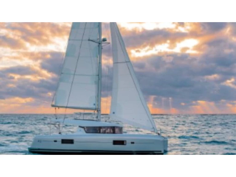 Catamaran to hire Volos at the best price