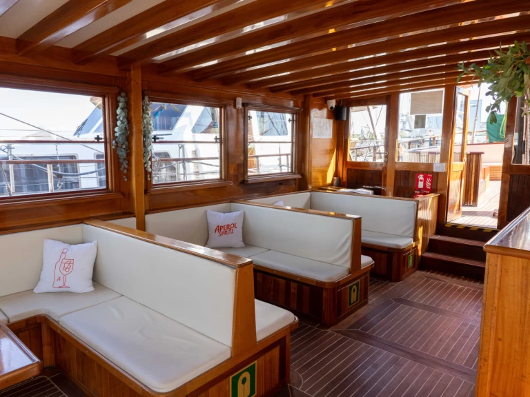 Hire Sailboat with or without skipper Abacus Barcelona