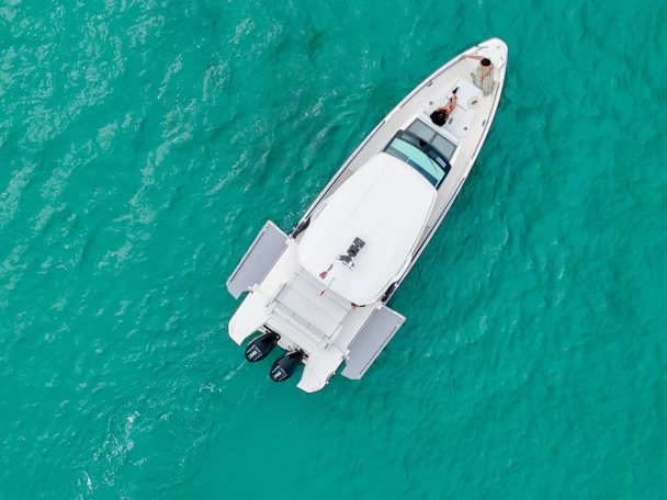 Motorboat to hire Casa de Campo Marina at the best price