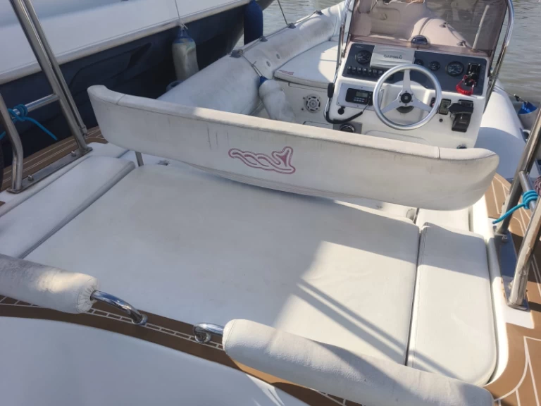 Yacht hire Porto Santo Stefano cheap 780