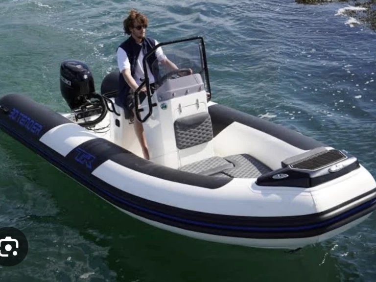 3D Tender TR54 charter bareboat or skippered in  Sète