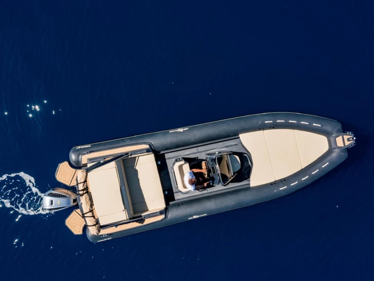 Charter a Altamarea Wave 27 in Castellammare del Golfo on Samboat