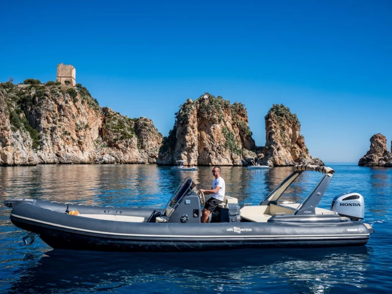 Hire RIB Altamarea with a boat licence