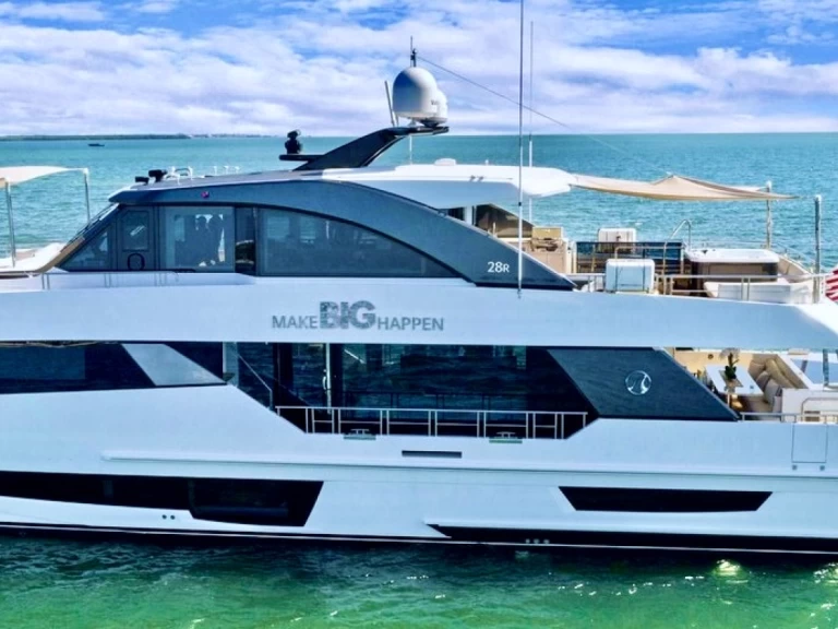 Charter a Ocean alexander 28 in Miami on Samboat