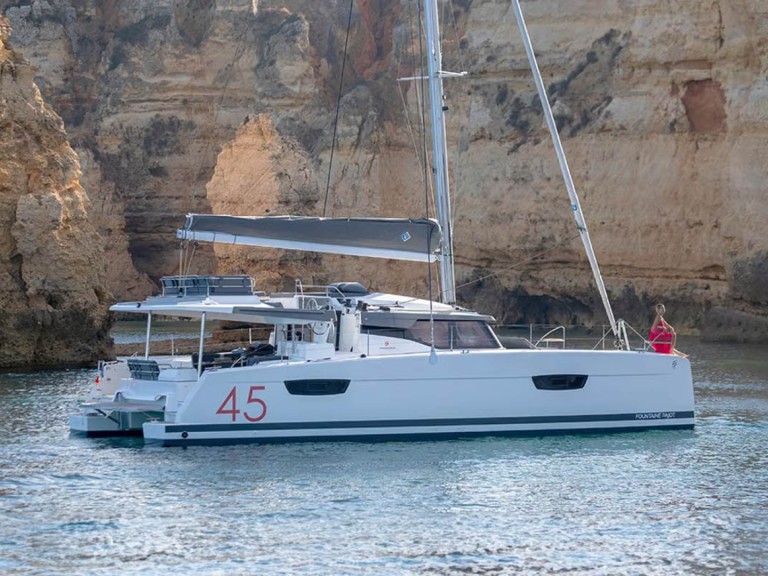 Yacht hire Alimos cheap Elba 45