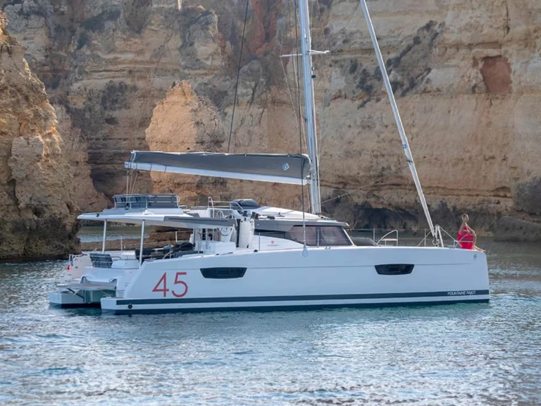 Yacht hire Alimos cheap Elba 45