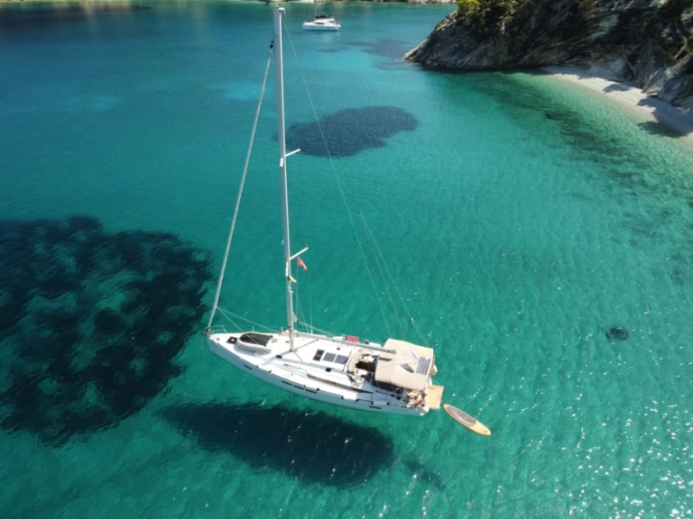 Hire a Jeanneau Sun Odyssey 519 Néa Péramos