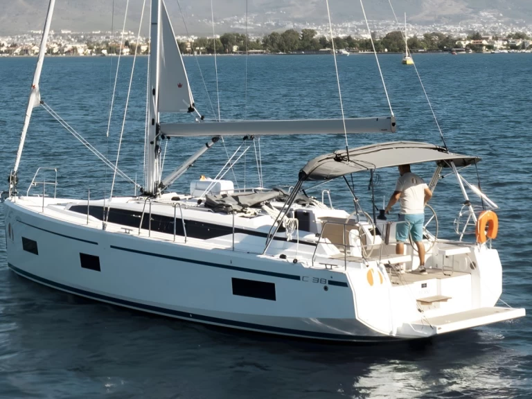 Sailboat hire in Fethiye - Bavaria Bavaria C38