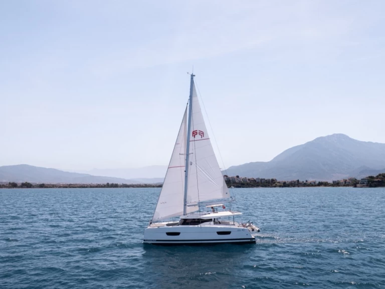 Hire a Fountaine Pajot Isla 40 Fethiye