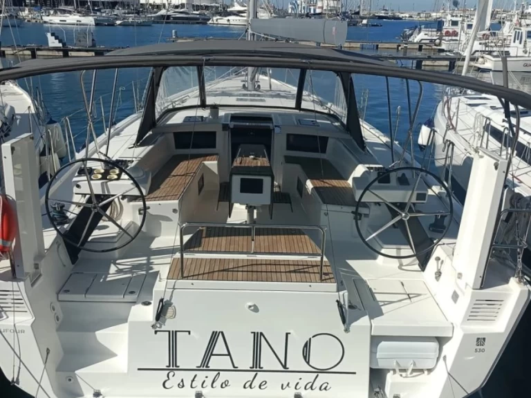 Charter a Dufour Dufour 530 in Cagliari on Samboat
