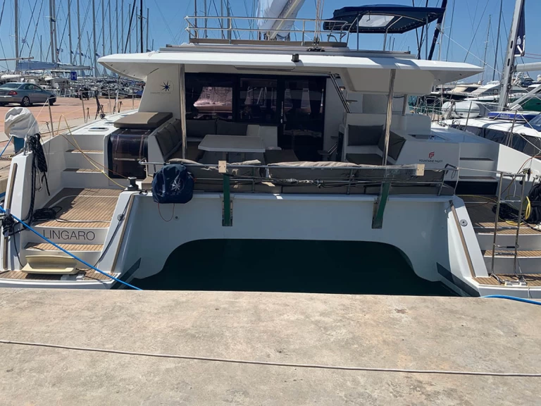 Yacht hire Alimos cheap Saba 50