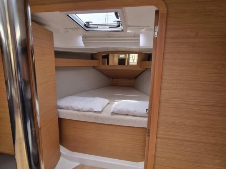 Sailboat hire in Cagliari - Dufour Dufour 360 Grand Large