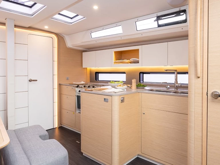 Hire Sailboat with or without skipper Dufour Cagliari