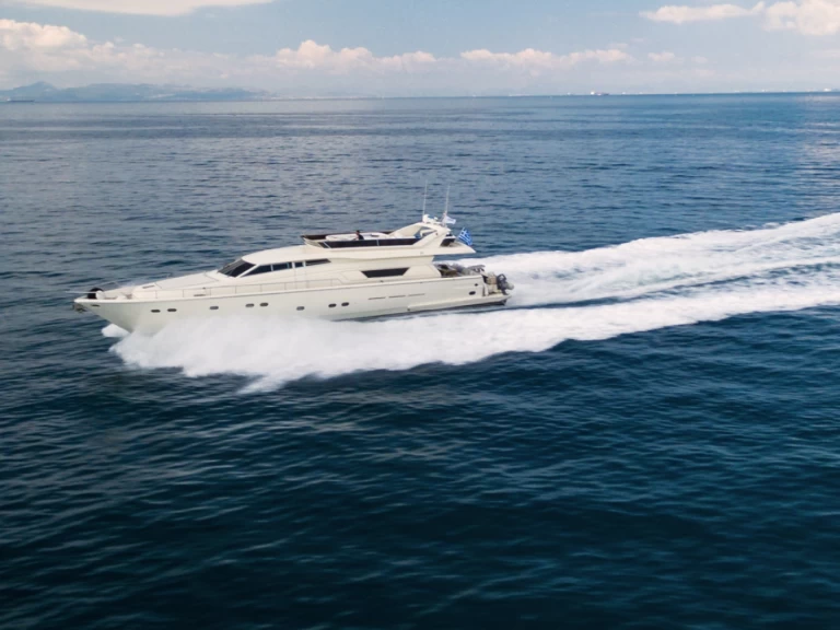 Luxury Yacht to hire Mykonos (City) at the best price