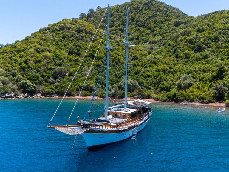 Sailboat hire in Corfu -  Gulet