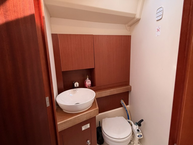 Hire Sailboat with or without skipper Hanse Fethiye