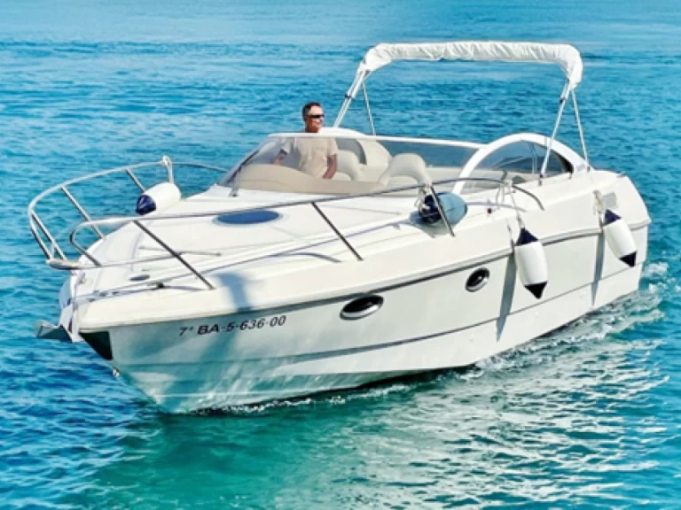 Motorboat to hire Platja d'Aro at the best price