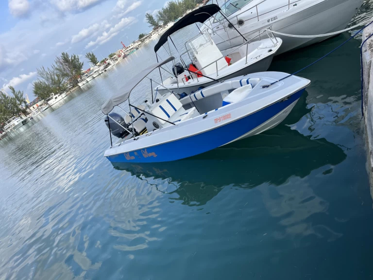 Hire Motorboat with or without skipper Custom Made Nassau