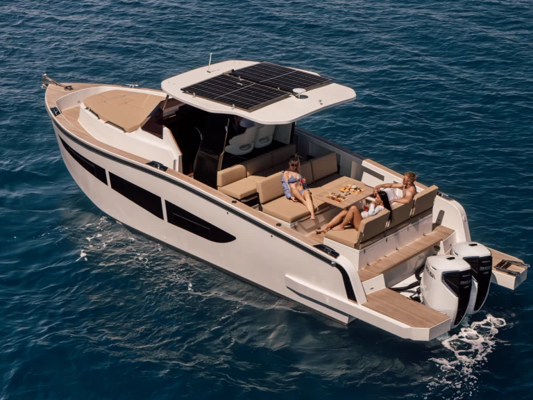 Hire Luxury Yacht with or without skipper Vicenzo Zadar