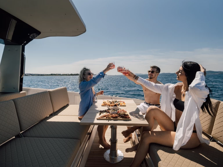 Yacht charter Zadar - Vicenzo 39 WA on SamBoat