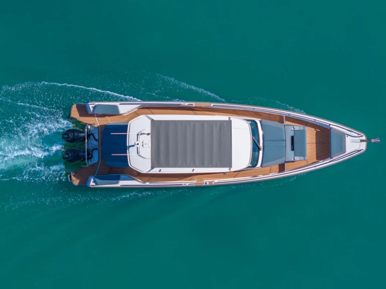 Hire Motorboat with or without skipper Axopar Miami