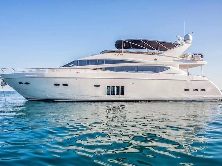 Yacht charter Port Vauban - Princess Princess 85 on SamBoat
