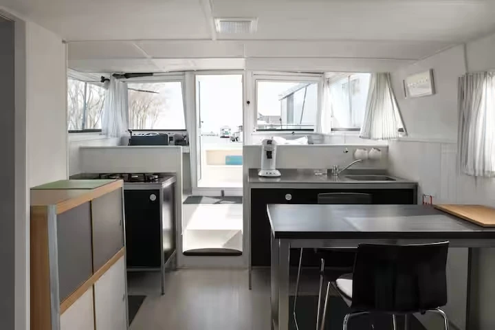 Porter-Haylett FB1325 charter bareboat or skippered in  Saint-Jean-de-Losne