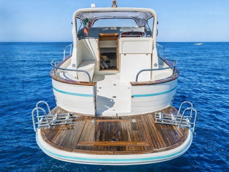 Hire Motorboat with or without skipper Cantiere Acquamarina Sorrento