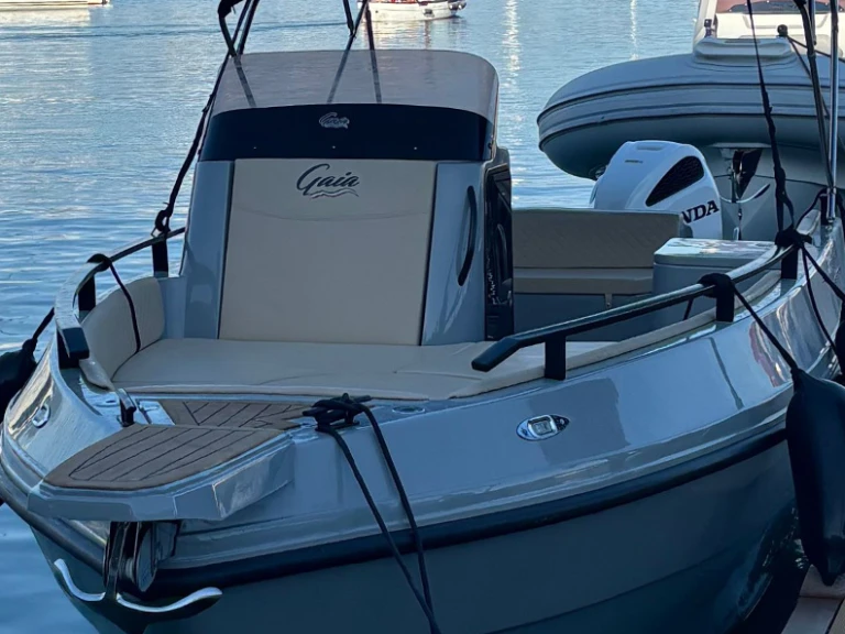 Yacht charter Poreč - Gaia LIMITED EDITION on SamBoat