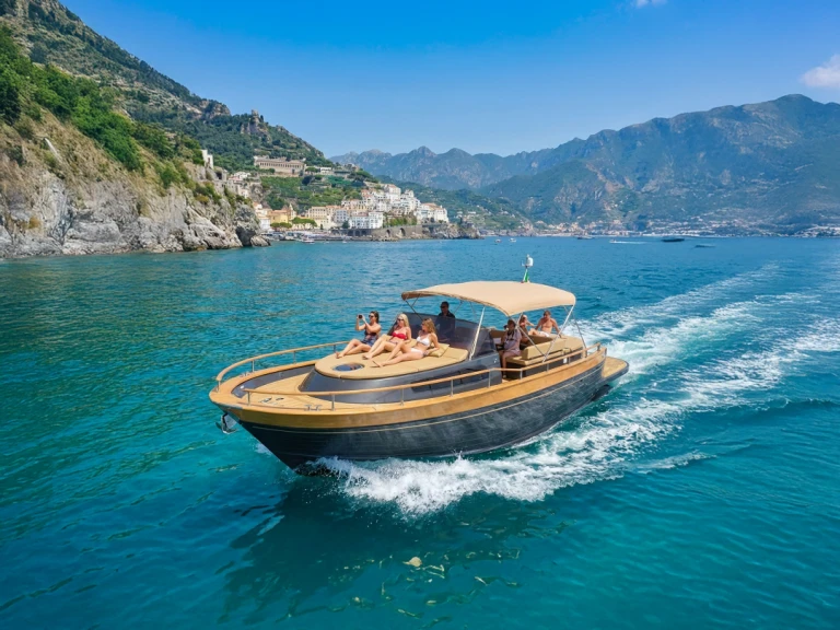 Hire Motorboat Nautica Esposito with a boat licence