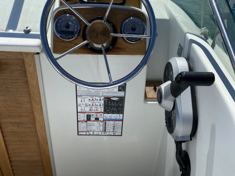 Yacht hire Erquy cheap Cap Camarat 615 WA