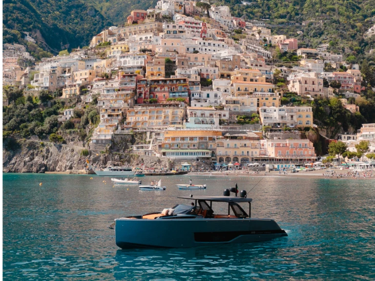Yacht hire Sorrento cheap A 46 Luxury Tender