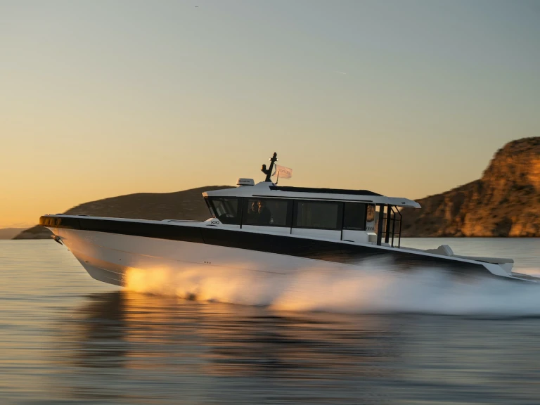 Yacht hire Olympic Marine cheap XPD 46