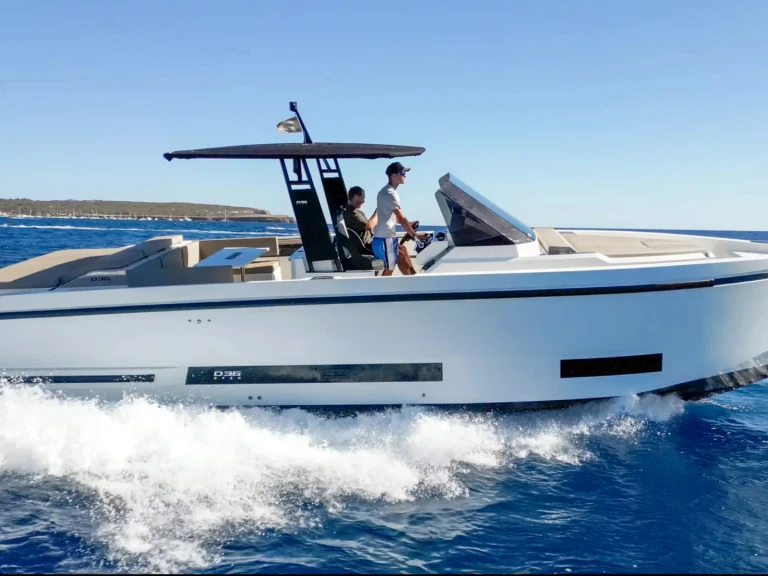 Yacht hire Alyki cheap d36