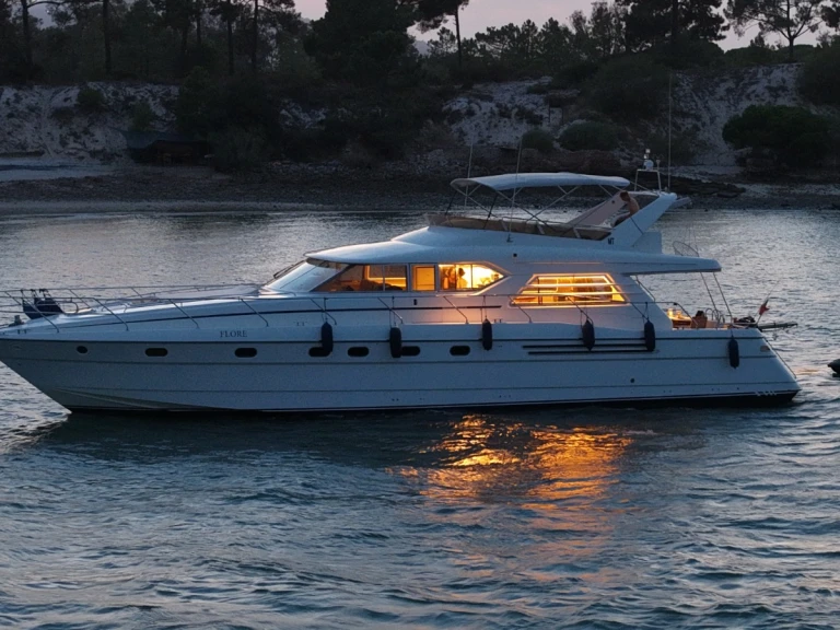 Hire Luxury Yacht with or without skipper Princess Lisbon